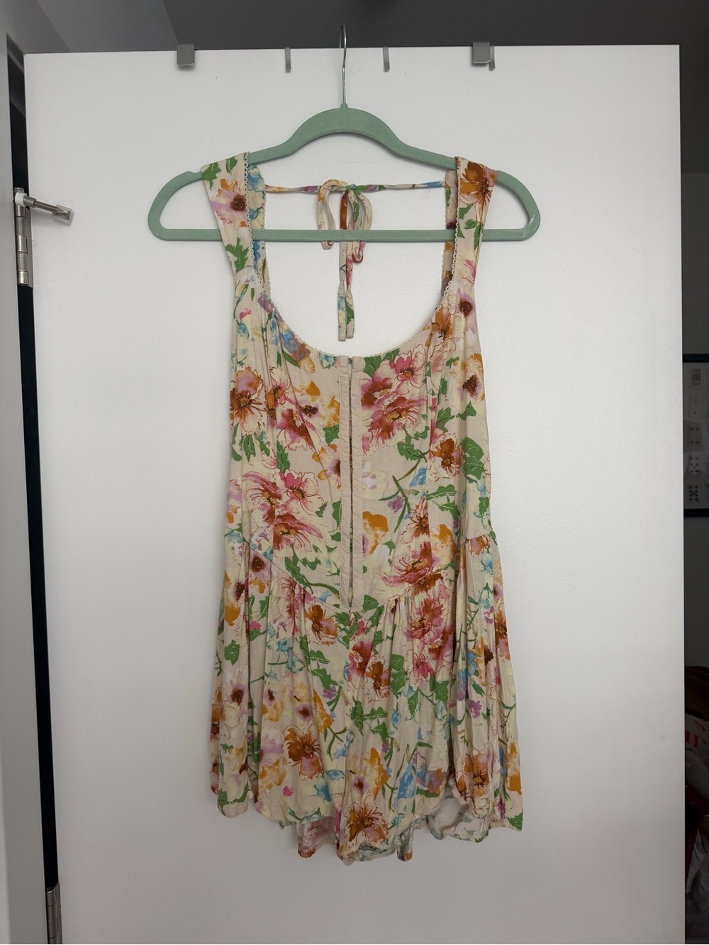 Floral Scoop Neck Women's Romper-Cream with Pink & Green